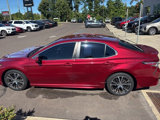 Used 2018 Toyota Camry L image 3