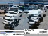 Used 2023 Hyundai Venue SEL image 2