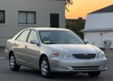 Used 2004 Toyota Camry LE image 3