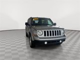 Used 2016 Jeep Patriot Latitude image 3