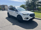 Used 2017 Ford Escape SE w/ SE Sport Appearance Package image 4