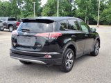 Used 2018 Toyota RAV4 XLE image 3