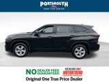 Used 2022 Toyota Highlander LE image 2