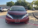 Used 2014 Toyota Sienna L image 2