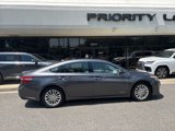 Used 2015 Toyota Avalon Limited image 4