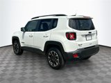 Certified 2023 Jeep Renegade Latitude w/ Sun/Sound Group image 5