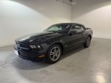 Used 2010 Ford Mustang Convertible image 3