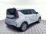 Used 2025 Kia Soul LX w/ LX Technology Package image 3