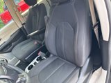 Used 2017 Chrysler Pacifica Touring image 5