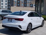 Used 2022 Kia Forte LXS w/ LXS Technology Package image 3