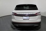Used 2019 Lincoln Nautilus Select image 6