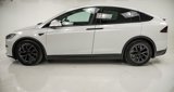 Used 2022 Tesla Model X image 2