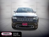 Used 2017 Jeep Grand Cherokee Overland w/ Jeep Active Safety Group image 2