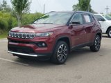 Used 2022 Jeep Compass Limited image 2