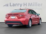 Used 2021 Toyota Corolla LE image 5