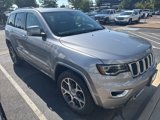 Used 2018 Jeep Grand Cherokee Limited image 2