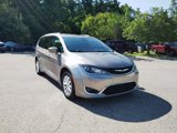 Used 2018 Chrysler Pacifica Touring-L Plus w/ Advanced Safetytec Group image 3