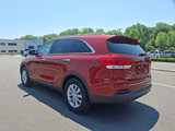 Used 2018 Kia Sorento LX image 4