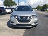 Used 2020 Nissan Rogue SV image 2