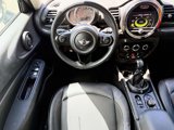 Used 2016 MINI Cooper Clubman image 2