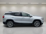 Used 2018 GMC Terrain SLT w/ Preferred Package image 2