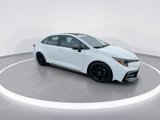 Used 2022 Toyota Corolla SE image 2