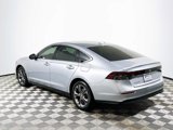 Used 2023 Honda Accord EX image 5
