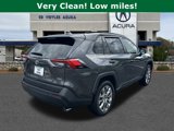 Used 2021 Toyota RAV4 XLE Premium image 5
