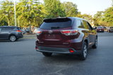 Used 2015 Toyota Highlander XLE image 4