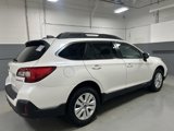 Used 2019 Subaru Outback 2.5i Premium image 3