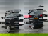 Used 2022 Chrysler Voyager LX image 3