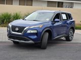 Used 2023 Nissan Rogue SV image 4