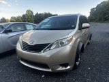 Used 2011 Toyota Sienna LE image 3