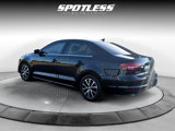 Used 2017 Volkswagen Jetta SE image 4
