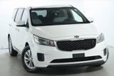 Used 2017 Kia Sedona LX image 2