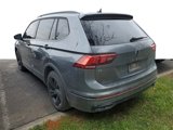Used 2023 Volkswagen Tiguan SE R-Line image 3
