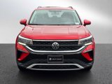 Used 2022 Volkswagen Taos SE image 2