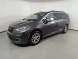 Certified 2023 Chrysler Pacifica Limited image 3