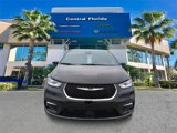 New 2025 Chrysler Pacifica Select image 3