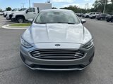 Used 2020 Ford Fusion SE image 3