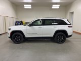 New 2025 Jeep Grand Cherokee Altitude image 5