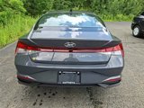 Used 2023 Hyundai Elantra SE image 5