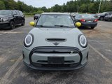 Used 2022 MINI Cooper SE image 2