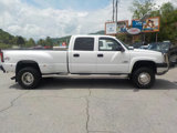 Used 2004 Chevrolet Silverado 3500 4x4 Crew Cab w/ Heavy-Duty Power Package image 4
