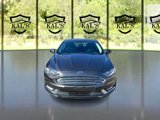 Used 2017 Ford Fusion SE w/ Equipment Group 201A image 2