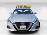 Used 2021 Nissan Altima 2.5 SV image 2