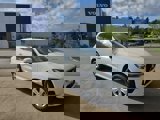 Used 2022 Volvo XC60 B5 Momentum image 2