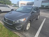 Used 2016 Kia Sorento LX image 3