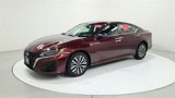 Used 2024 Nissan Altima 2.5 SV image 3