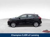 Used 2019 Nissan Rogue Sport SV image 4